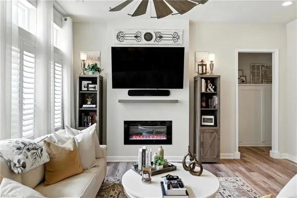 Property Slideshow image 2 of 48 | 1501 acadian dr c, Suffolk, VA, 23434