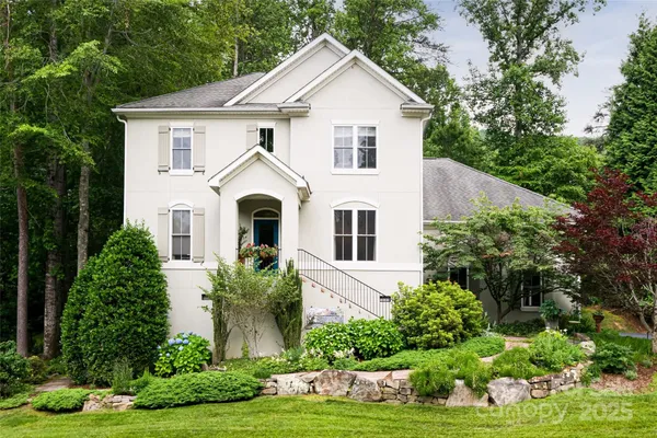 Property Slideshow image 3 of 46 | 7 white palmer ct, Biltmore Lake, NC, 28715