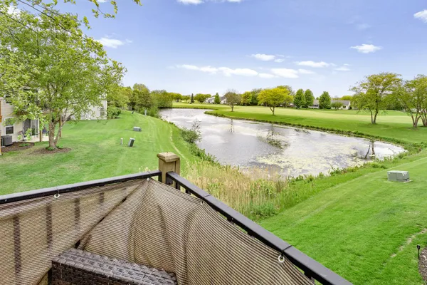 Property Slideshow image 3 of 21 | 13856 s balsam ln c, Plainfield, IL, 60544