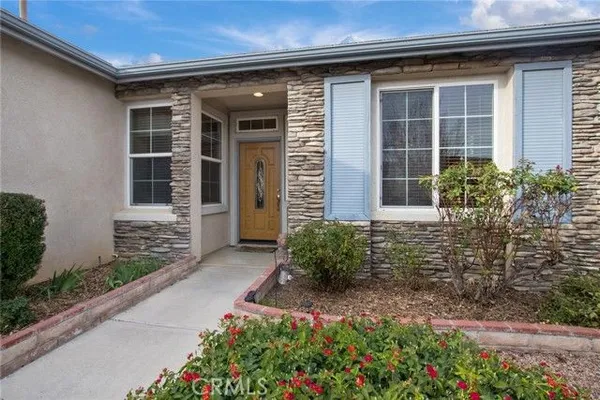 Property Slideshow image 2 of 47 | 8172 parry dr, Hemet, CA, 92545