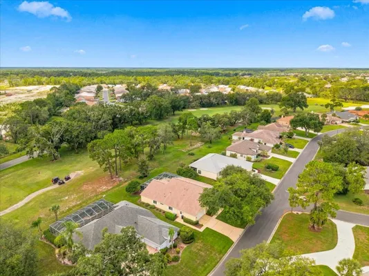 Property Slideshow image 3 of 66 | 9720 southern belle dr, Weeki Wachee, FL, 34613