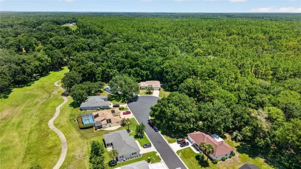 Property Slideshow image 3 of 65 | 15024 sw 112th cir, Dunnellon, FL, 34432