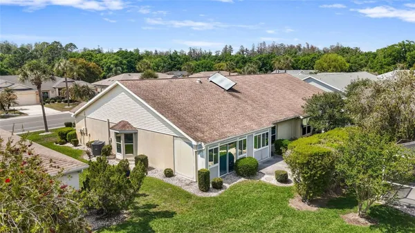 Property Slideshow image 3 of 32 | 2013 w del webb blvd, Sun City Center, FL, 33573