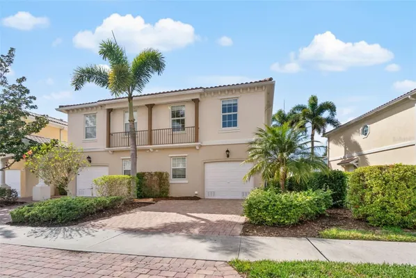 Property Slideshow image 3 of 63 | 1418 burgos dr, Sarasota, FL, 34238