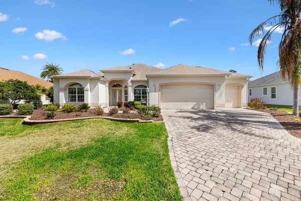 Property Slideshow image 2 of 39 | 17648 se 88th covington cir, The Villages, FL, 32162