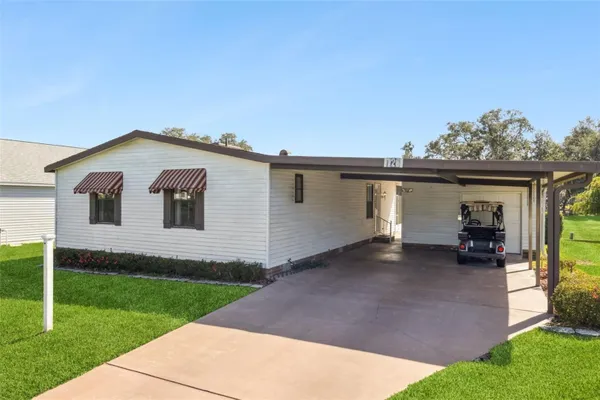 Property Slideshow image 2 of 27 | 726 orchid st, Lady Lake, FL, 32159