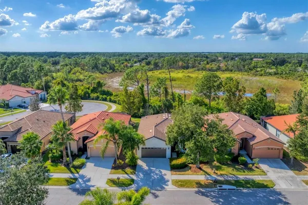Property Slideshow image 3 of 59 | 2730 arugula dr, North Port, FL, 34289