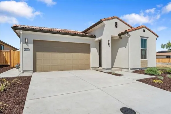 Property Slideshow image 2 of 26 | 3167 woody way, Hollister, CA, 95023