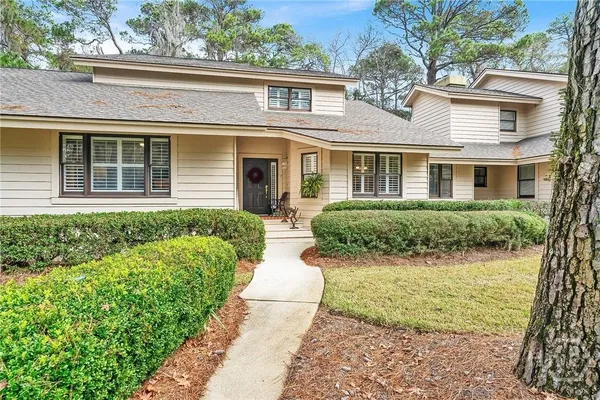Property Slideshow image 2 of 39 | 17 franklin creek rd n, Savannah, GA, 31411