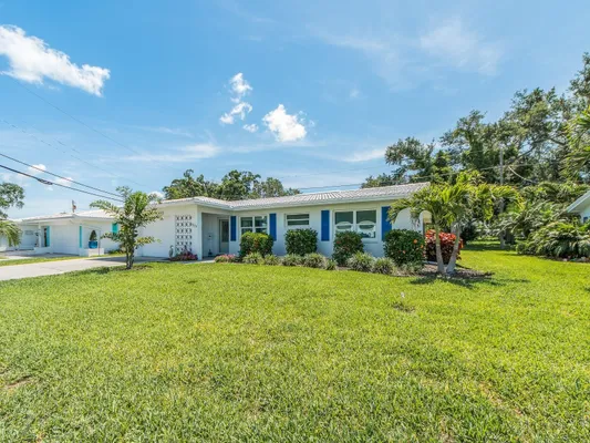 Property Slideshow image 3 of 35 | 9259 142nd st, Seminole, FL, 33776