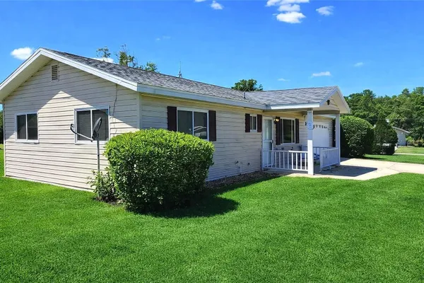 Property Slideshow image 2 of 32 | 10838 sw 78th ct, Ocala, FL, 34476