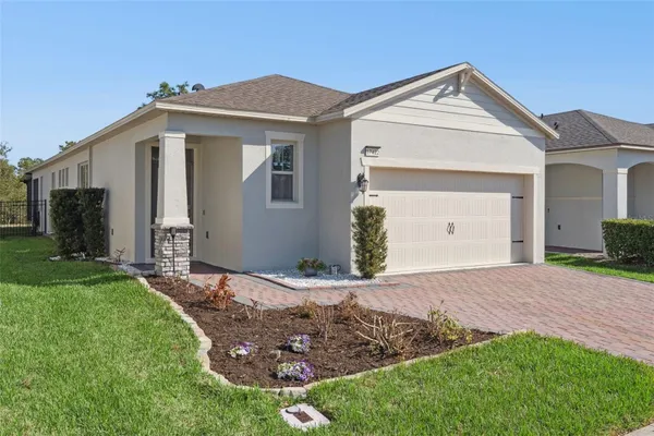 Property Slideshow image 2 of 35 | 17422 blazing star cir, Clermont, FL, 34714