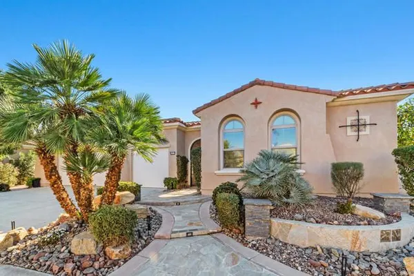 Property Slideshow image 2 of 75 | 81071 avenida sombra, Indio, CA, 92203