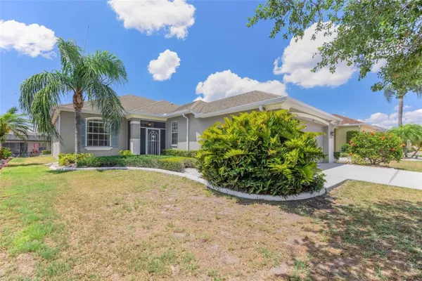 Property Slideshow image 2 of 37 | 1149 emerald dunes dr, Sun City Center, FL, 33573