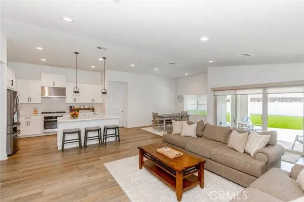 Property Slideshow image 3 of 39 | 1560 harmonie way, Beaumont, CA, 92223