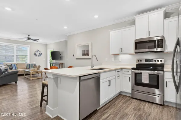 Property Slideshow image 3 of 57 | 395 s crow creek dr 1603, Calabash, NC, 28467