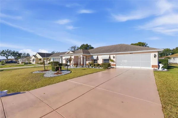 Property Slideshow image 2 of 32 | 8612 sw 61st ct, Ocala, FL, 34476