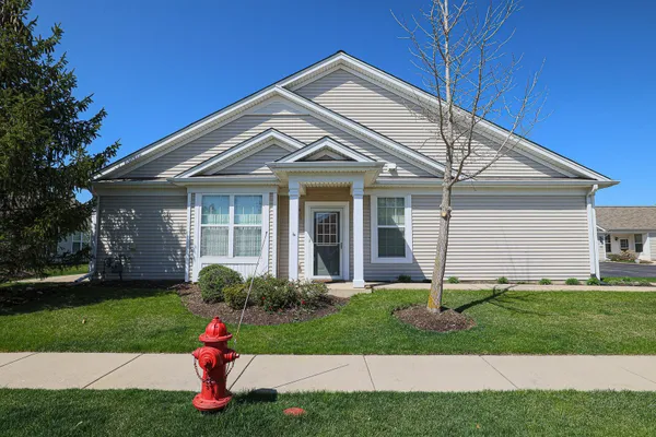 Property Slideshow image 2 of 24 | 13580 hemlock rd, Huntley, IL, 60142