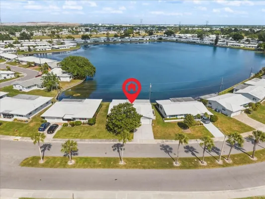 Property Slideshow image 2 of 50 | 9875 mainlands blvd, Pinellas Park, FL, 33782