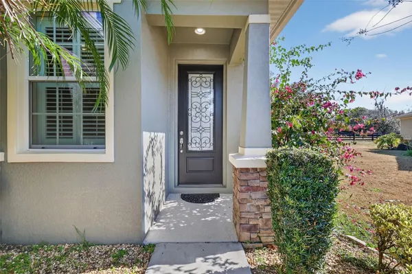 Property Slideshow image 2 of 57 | 21944 belgian ct, Mount Dora, FL, 32757