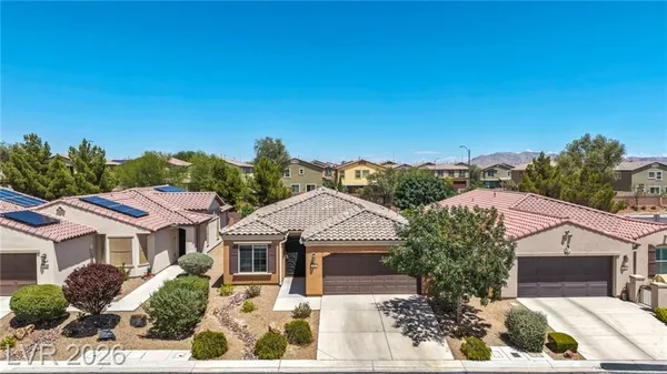 Property Slideshow image 3 of 57 | 5924 radiance park st, North Las Vegas, NV, 89081