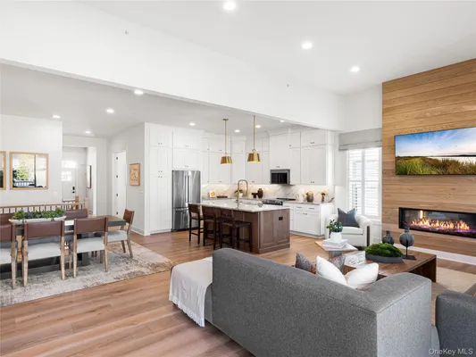 Property Slideshow image 3 of 24 | 2040 summit loop 57, Carmel, NY, 10512