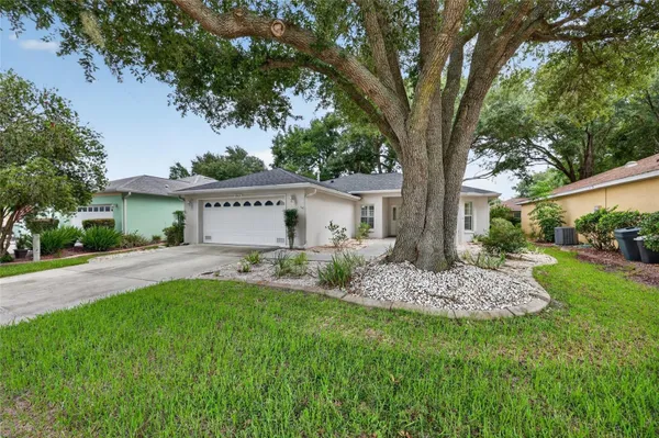 Property Slideshow image 2 of 34 | 7933 sw 83rd pl, Ocala, FL, 34476