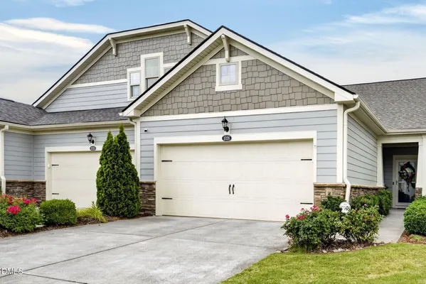 Property Slideshow image 2 of 55 | 1026 carraway ln, Durham, NC, 27703