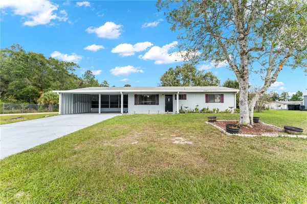 Property Slideshow image 2 of 39 | 9981 sw 103rd pl, Ocala, FL, 34481