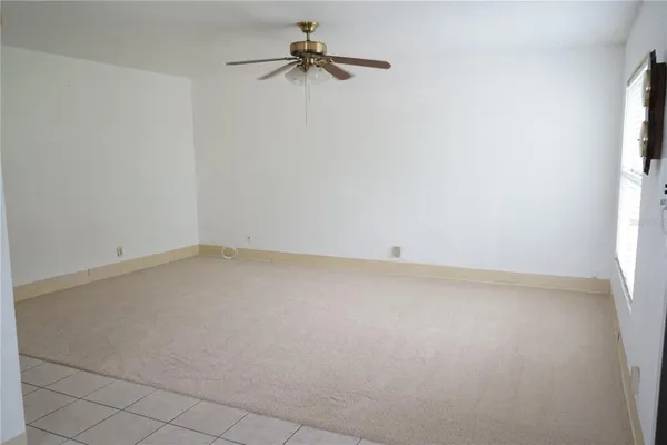 Property Slideshow image 2 of 40 | 101 cambridge trl 205, Sun City Center, FL, 33573