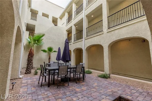 Property Slideshow image 2 of 19 | 2555 hampton rd 8206, Henderson, NV, 89052