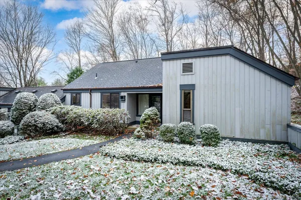 Property Slideshow image 2 of 44 | 262 heritage hls b, Somers, NY, 10589