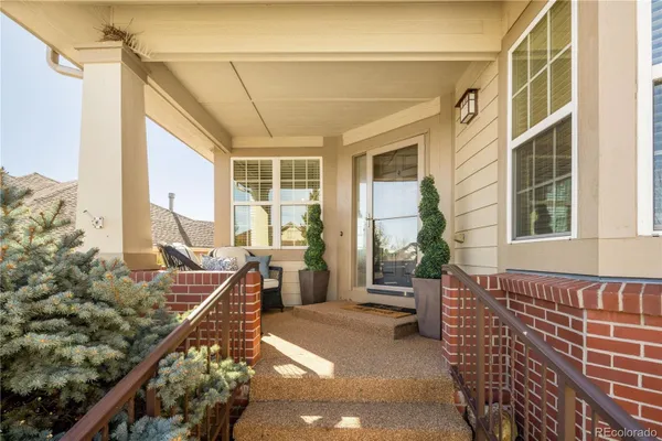 Property Slideshow image 2 of 38 | 21962 e canyon pl, Aurora, CO, 80016