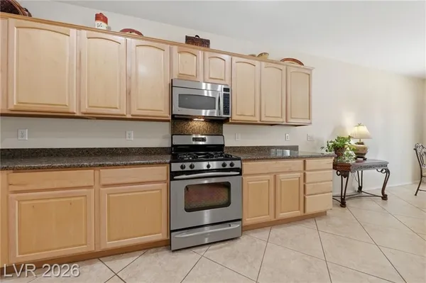 Property Slideshow image 3 of 41 | 2228 twin falls dr, Henderson, NV, 89044