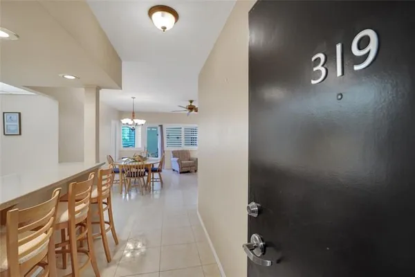 Property Slideshow image 2 of 45 | 3200 ne 36th st 319, Fort Lauderdale, FL, 33308