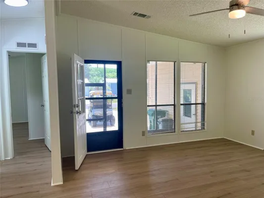 Property Slideshow image 3 of 34 | 603 robin lane ave, Wildwood, FL, 34785