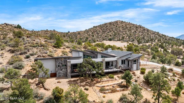 Property Slideshow image 3 of 68 | 5245 w three forks rd, Prescott, AZ, 86305