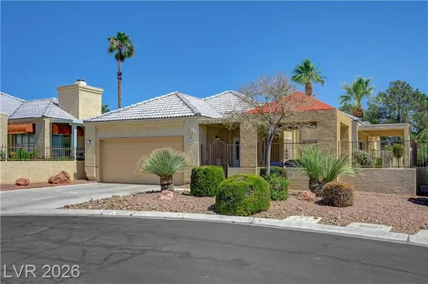 Property Slideshow image 3 of 54 | 332 wild plum ln, Las Vegas, NV, 89107