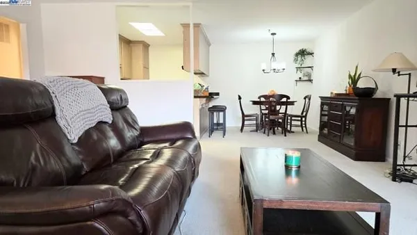 Property Slideshow image 2 of 18 | 1932 ptarmigan dr apt 1, Walnut Creek, CA, 94595