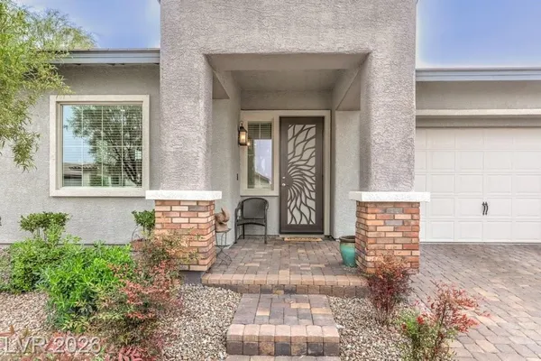 Property Slideshow image 2 of 59 | 676 otter brook st, Henderson, NV, 89011