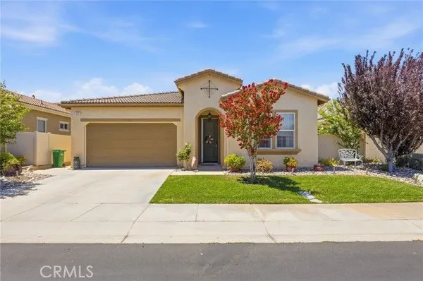 Property Slideshow image 2 of 50 | 463 madera crk, Beaumont, CA, 92223