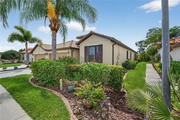 Property Slideshow image 3 of 69 | 1625 currant ct, North Port, FL, 34289