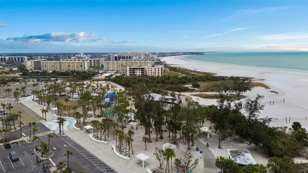 Property Slideshow image 3 of 33 | 1215 s portofino dr apt 108, Sarasota, FL, 34242