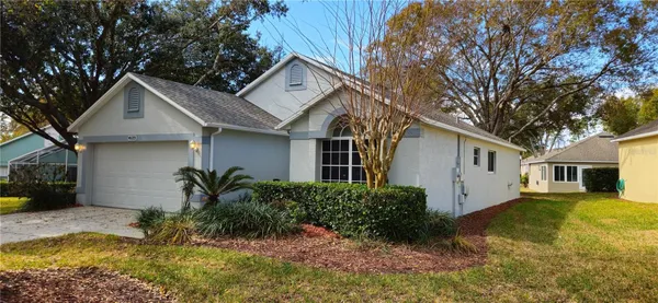 Property Slideshow image 2 of 24 | 3904 westerham dr, Clermont, FL, 34711