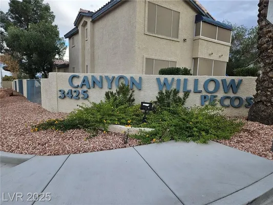 Property Slideshow image 3 of 33 | 3425 e russell rd 147, Las Vegas, NV, 89120