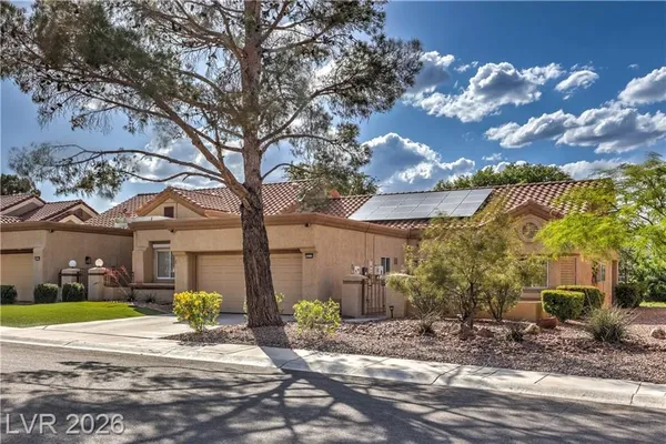 Property Slideshow image 3 of 75 | 2637 showcase dr, Las Vegas, NV, 89134
