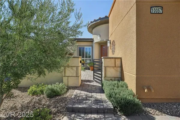 Property Slideshow image 2 of 87 | 10057 regency canyon way, Las Vegas, NV, 89148