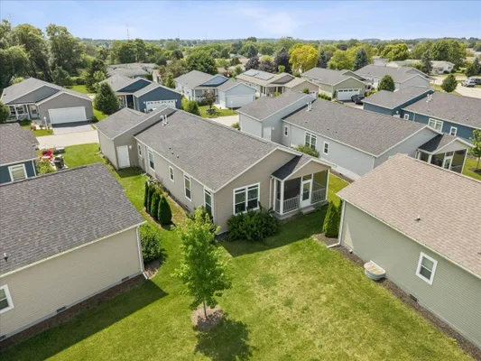 Property Slideshow image 2 of 24 | 1537 colt ln, Grayslake, IL, 60030