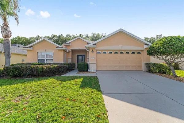 Property Slideshow image 2 of 68 | 13358 se 86th cir, Summerfield, FL, 34491