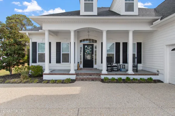 Property Slideshow image 3 of 93 | 3886 big magnolia way, Southport, NC, 28461